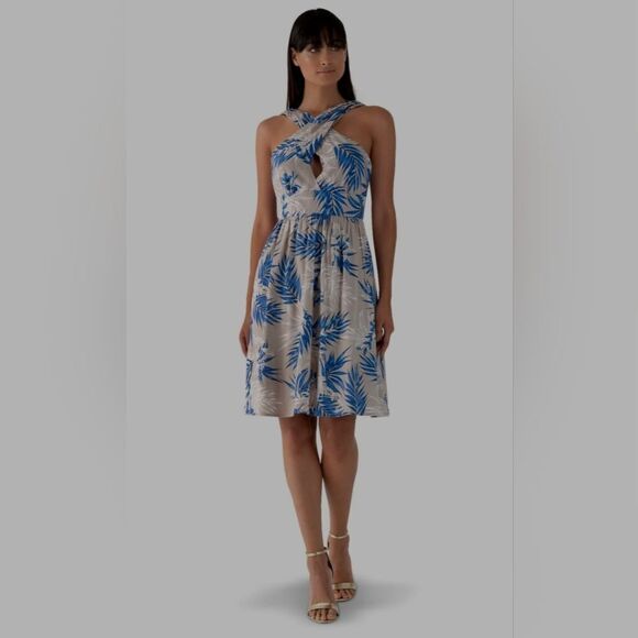 NWT BCBGMaxAzria Beige Tropical Leaf Print V-Neck Sleeveless Mini Dress Size L - Picture 1 of 5